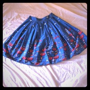 Retro 50’s London circle skirt